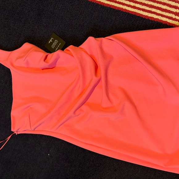 Lulu's Pink One Shoulder Mini dress, size M, Brand: Hidden Label - Picture 3 of 5